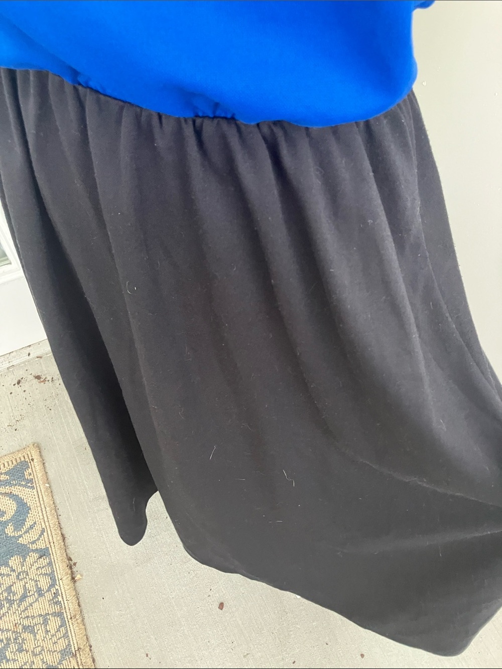 Vintage 80s Fit & Flare Short Sleeve Colorblocked Black & Blue Midi Dress - Picture 4 of 9